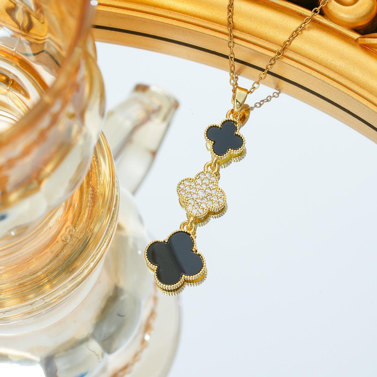 

Ожерелье из титановой стали с двухсторонним четырехлистным клевером, не теряющая цвет цепочка для ключицы, ювелирное изделие из белого перламутра в стиле легкой роскоши, женское