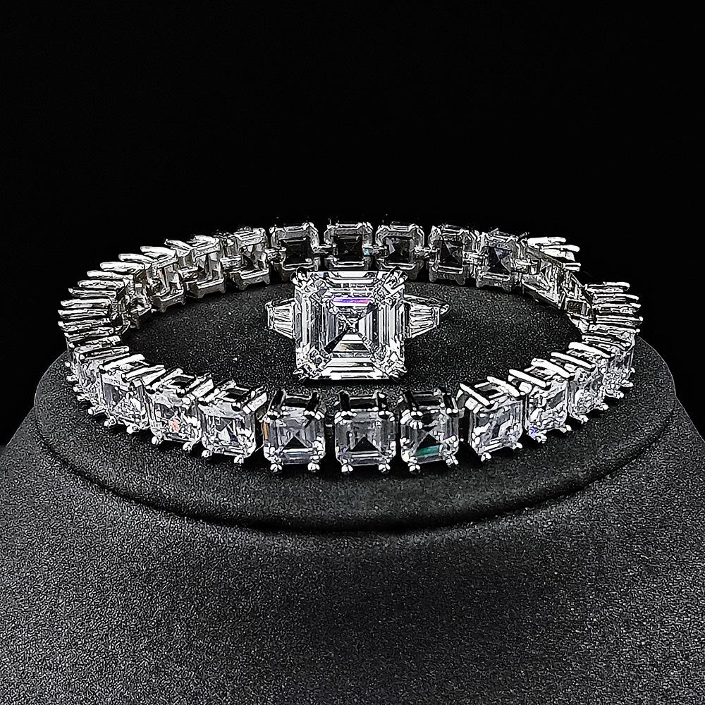 

European & American Geometric Design Ring & Bracelet Two-Piece Set for Women Size 7 белый