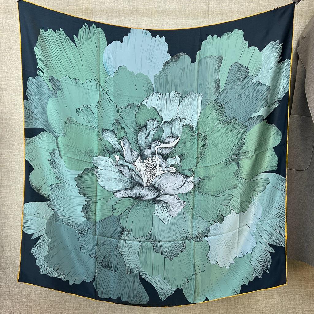 

100% Silk Silk Mulberry Silk Black Yellow Peony Square Scarf Silk Scarf Women S Spring And Autumn Decorative Scarf Shawl 108X108CM