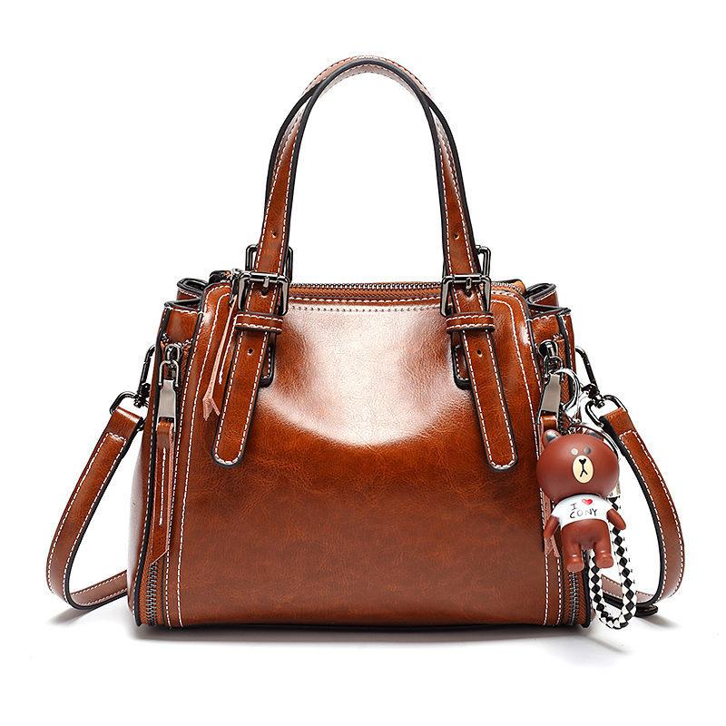 2025 Ρετρό Γνήσιο Δέρμα Μικρές Γυναικείες Τσάντες Χειρός Δέρμα Αγελάδας Με Κερί Λαδιού Τσάντα Ώμου Χιαστί Με Διακοσμητικό Αρκουδάκι Τσάντα Χειρός Πορτοφόλι