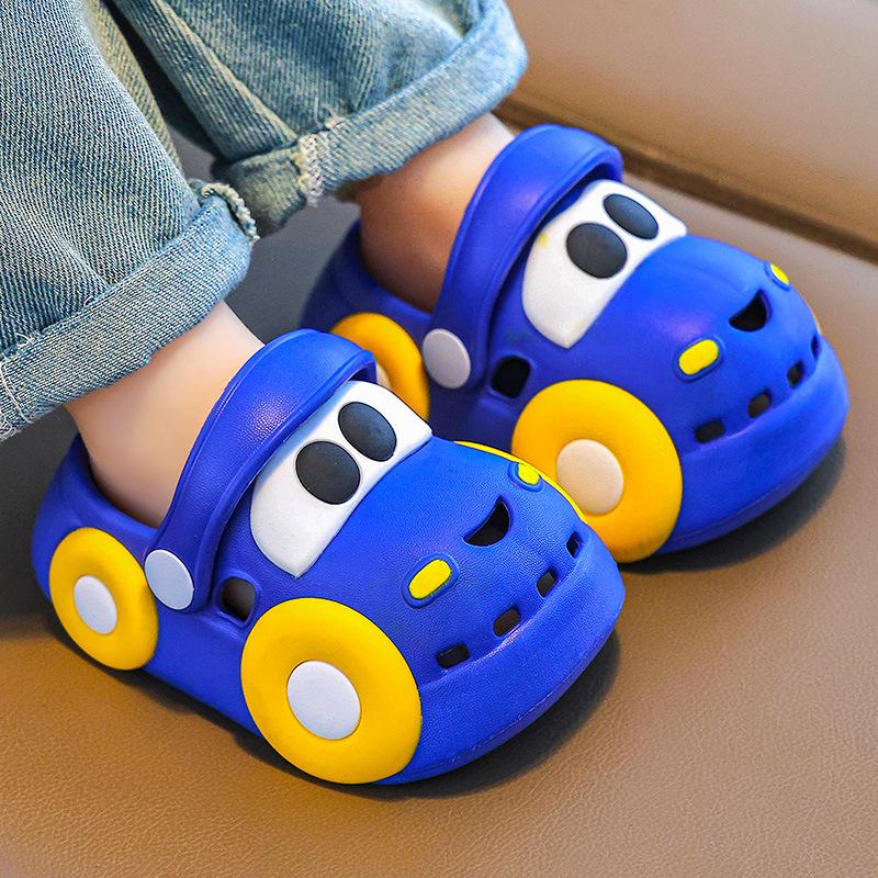 

Літні сандалі для хлопчиків та дівчаток, дитячі крокси, водонепроникні та протиударні, дитячі шльопанці 20-21 темно-синього кольору