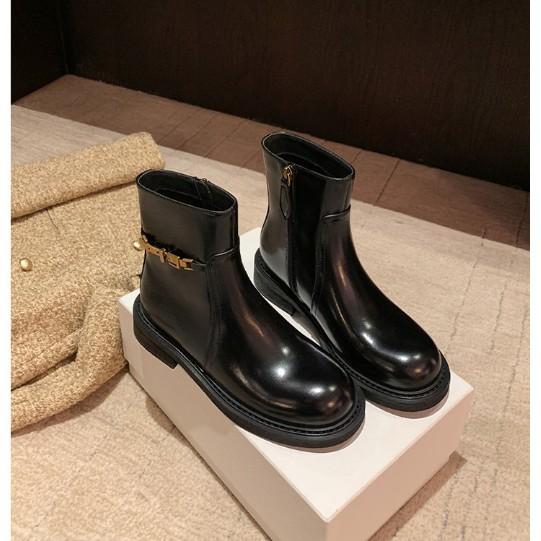 

[sheii Su Yinyin] noble boots~ side zipper small gold buckle chain leather locomotive Martin short boots women s thin boots 35