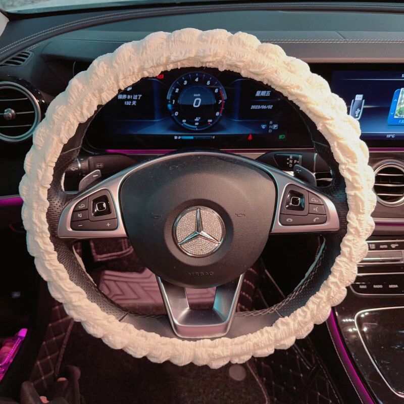 

Car Steering Wheel Cover for All Seasons, 2024 New Model, High-End Feel, Women s Style, Summer Non-Slip Ultra-Thin Cover Clean Version of Puff White