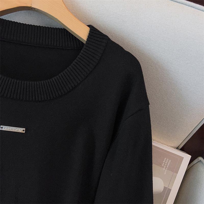 Plus Size Women's Loose Round Neck Sweater Dress: Bust 150/160 cm, Suitable for 200-350 jin. Style 8021