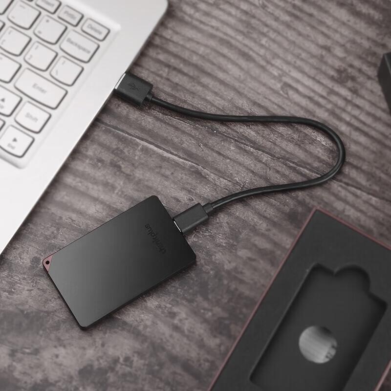 Lenovo ThinkPlus US100 Portable SSD