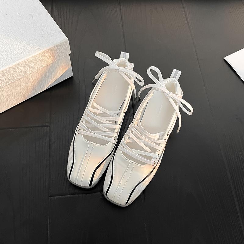 

Summer new niche design ballet strap-on shoes retro square head flat bottom Mary Jane shoes women 35 белый