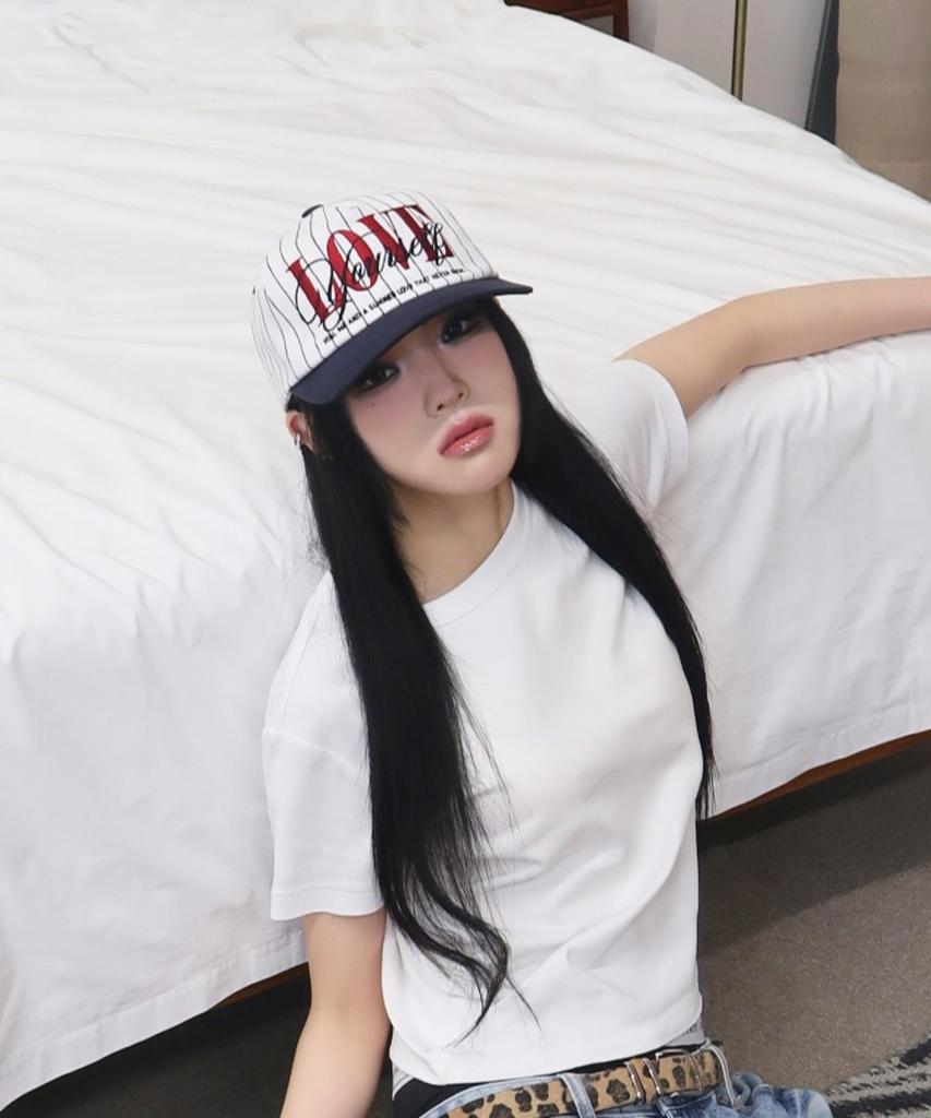 Sseo Love Yourself Stripe Cap