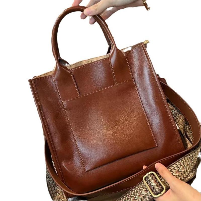 Genuine Leather Women's Handbag Stylish and Stylish Large Capacity Single Shoulder Crossbody Bag Diana Bag