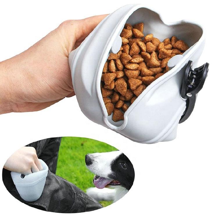 Silicone Dog Treat Pouch Training Bag Magnetic Closing Waist Buckle BPA Free