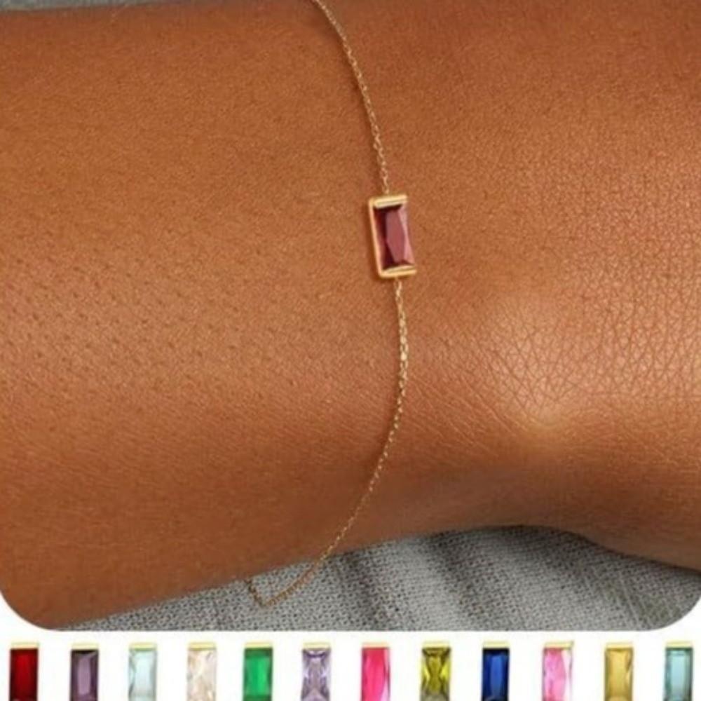 Quadratischer Zirkon Goldplattiertes Armband Stapelbares Minimalistisches Armband Trendiges Geburtsstein-Armband Täglich