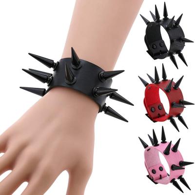 Emo Spike Armband Veganes Leder Punk Armbänder Goth Mädchen Junge Manschette Armreif Nietenhalsband Halloween Armband für Frauen Männer Schmuck