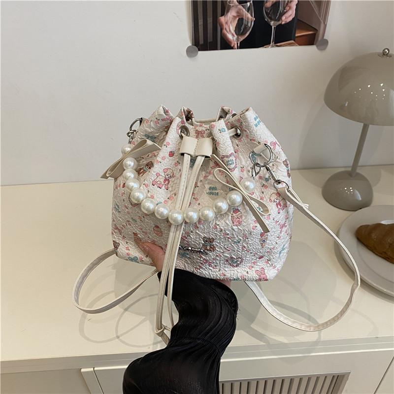 Sweet Bucket Bag Women's Bag New Summer Bow Portable Shoulder Bag Literary and Leisure Commuter Messenger Bag