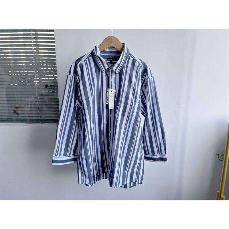 

Рубашка из чистого хлопка в стиле ретро с художественными полосками, с небольшим дефектом, минималистичная мода, на все случаи жизни, трендовая рабочая одежда, рубашка с воротником поло C7 Paragraph 1 gray blue Stripes M