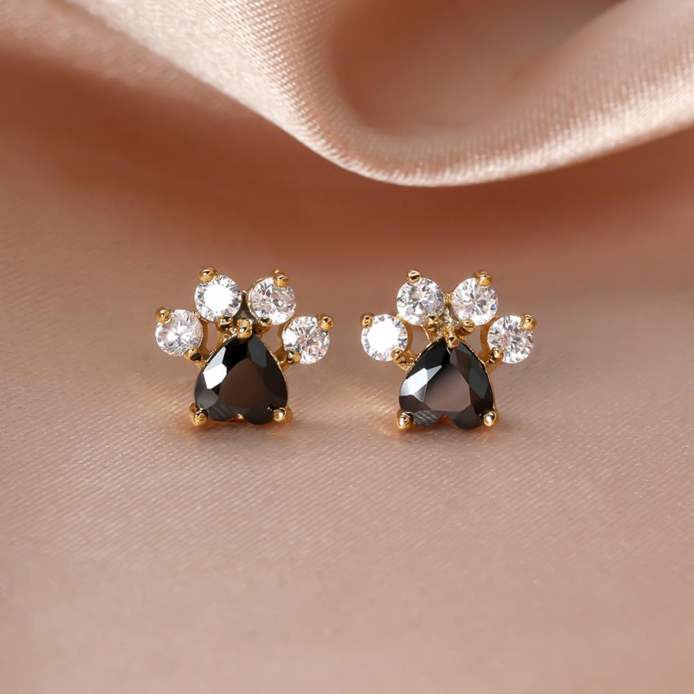 White Peach Heart Footprints Earrings Small Claws Earrings Fashionable Accessories