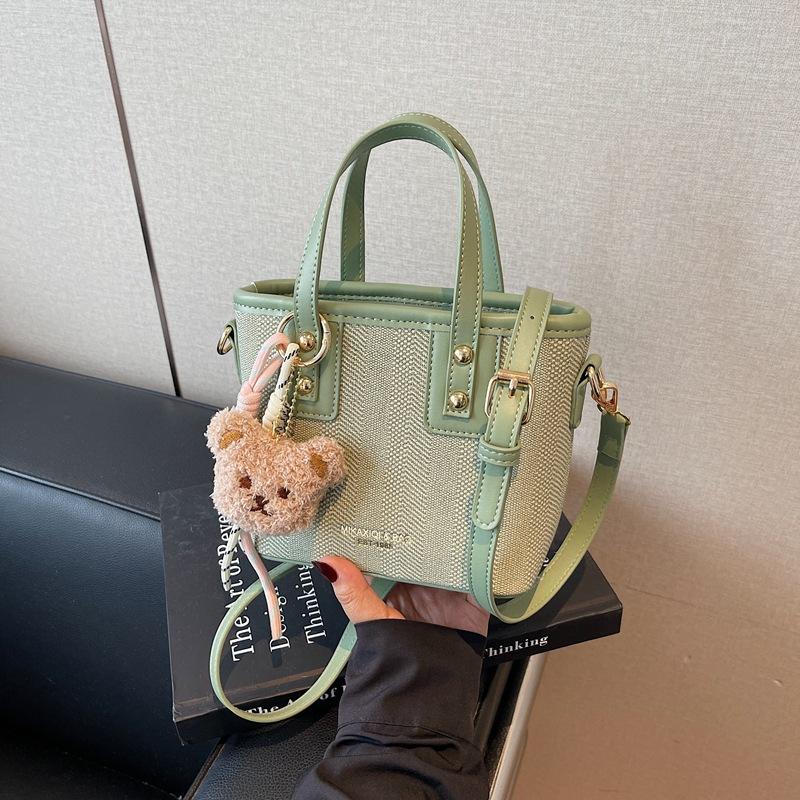 Popular Small Bag Women's Summer New Versatile Messenger Bag Portable Bucket Bag