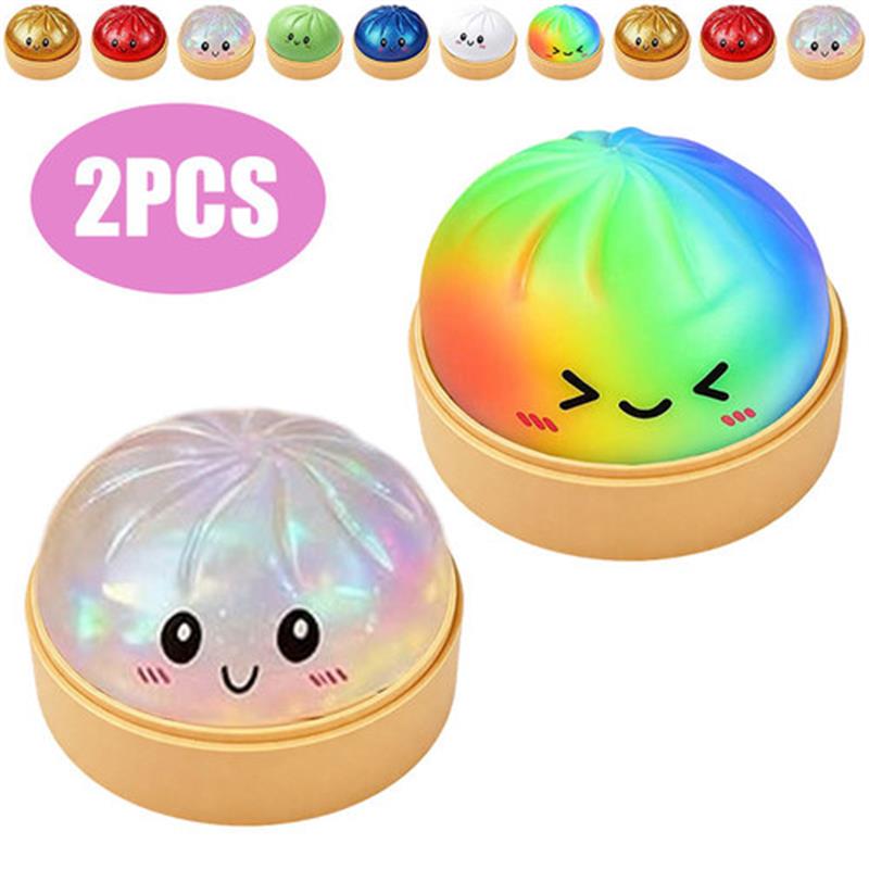 Kleurrijke Regenboog Mysterie Kawaii Gestoomde Broodje Squishies Speelgoed met Stoompan Langzame Terugslag Stressverlichter Knijpspeelgoed Baozi