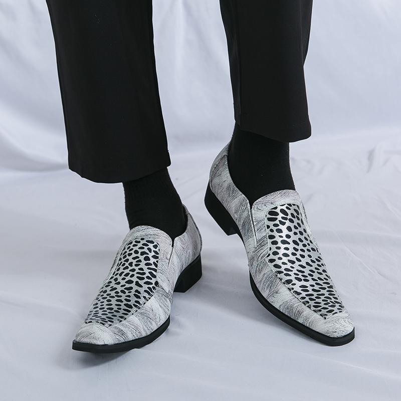 Moda Şık bol kesim erkek renk bloklu ayakkabılar Yürüyüş Babetleri Nefes alabilen Dış Mekan Slip on Günlük Ayakkabılar Erkek için İş Yeni modeller