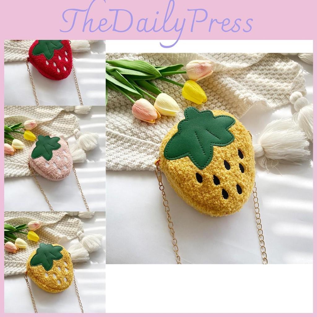 Girls Fashionable Kindergarten Plush Strawberry Chain Bag 2023 Soft Breathable Wearresistant Purse Coin
