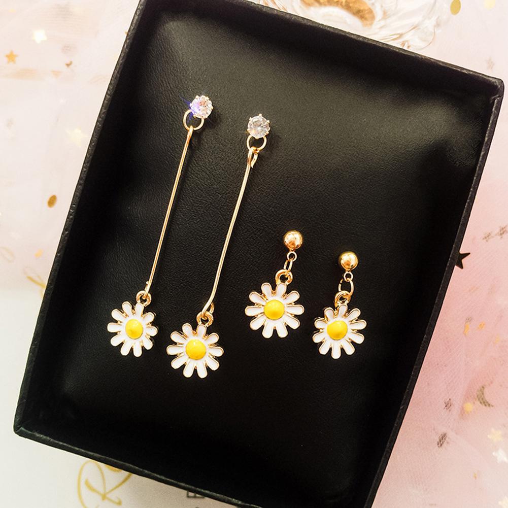 Women Bright Daisy All Matching Flower Earrings Delicate Fashion Earrings
