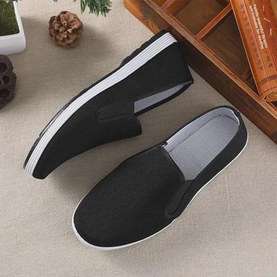 Old Beijing Men's Slip-On Black Cloth Shoes with Cow Tendon Soles