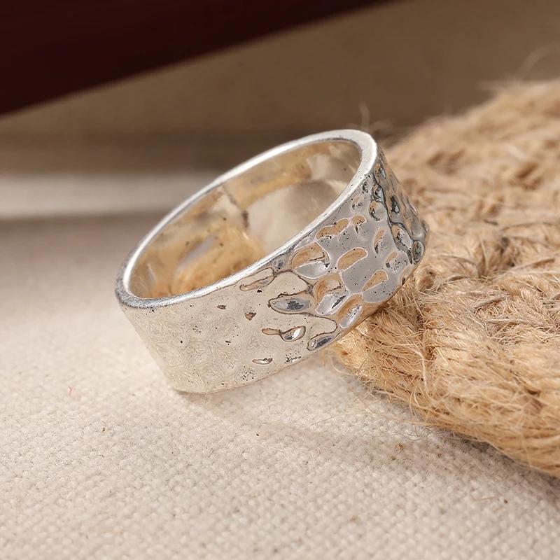 Simple Exquisite Wide Faced Fashion Ring For Men Women CopperPlated Hammered Rings Versatile Daily Commute Jewelry