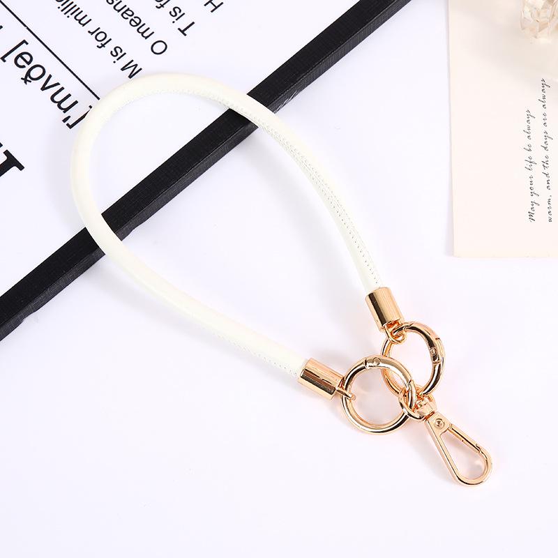 Trendy 6mm Leather Cord Keychain: Fashionable Wrist Strap Mobile Phone Lanyard