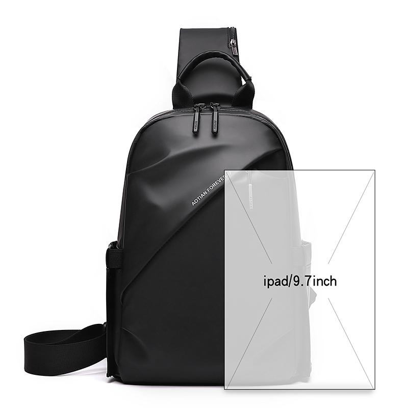 Multifunctional Outdoor Men's Bag Large Capacity Chest Bag Crossbody Bag