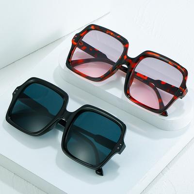 Unisex Large Square Frame Sunglasses Men Women Fashion Travel Goggle Eyewear Classic Gradient Color Oversized Sun Glasses Shades