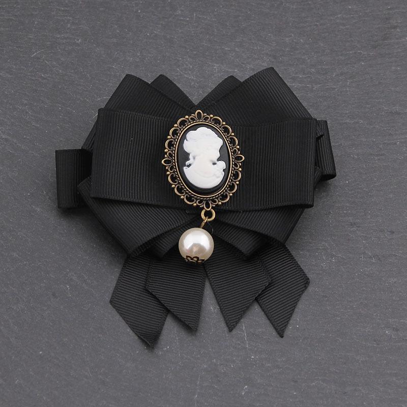 

Men Rhinestone Bowknot Lapel Pin Retro Bow Tie Tack, Suit Shirt Collar Pin for Wedding Party Business Jewelry Gift чёрный