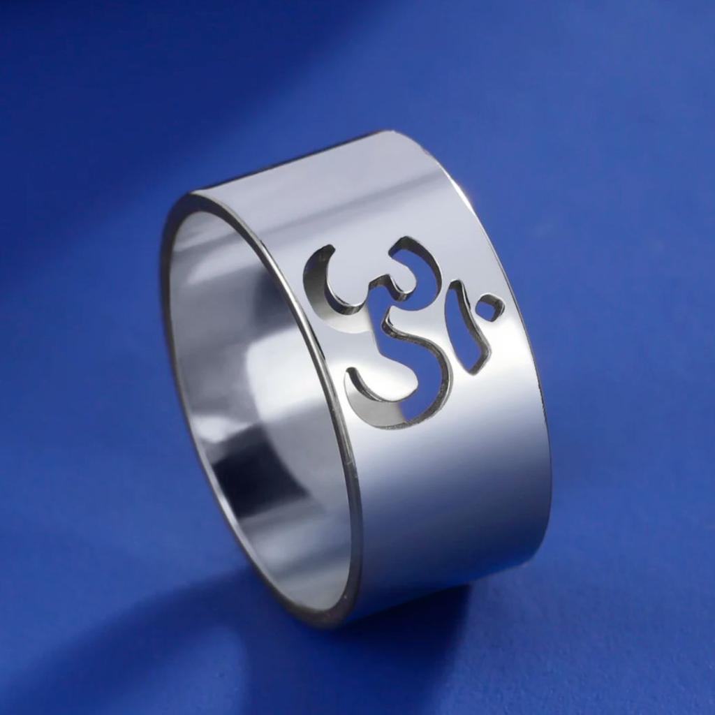 LIKGREAT Chakra OM Ring for Women Men Stainless Steel Gold Color AUM Yoga Meditation Spiritual Religious Amulet Jewelry Gifts