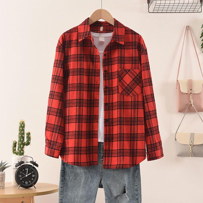 Trendiges kariertes Hemd für Damen, locker sitzend und stilvoll schlank machend mit Vintage-Hongkong-Flair, ideal für Frühling/Herbst