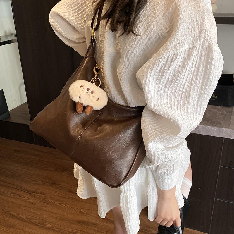 

Spring new casual fashion versatile simple messenger large capacity tote bag shoulder bag bag