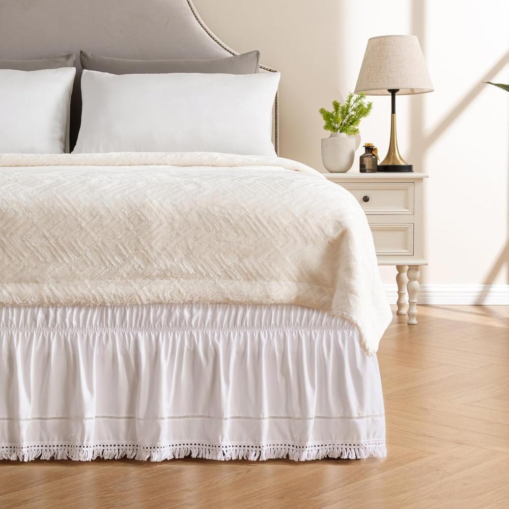 Practical Elastic White Fringed Bed Skirt Ruffled Dust-proof Under-bed Covering Skirt Stretchable Romantic Bed Cover Hotel