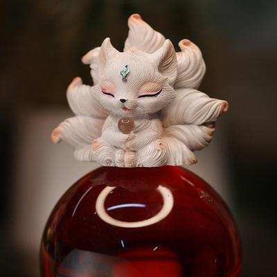 Dashboard Decor Cute Auspicious Car Figurines Automotive Nine-Tailed Fox Dash Ornaments For Women Girls Vehicle Truck RV Home