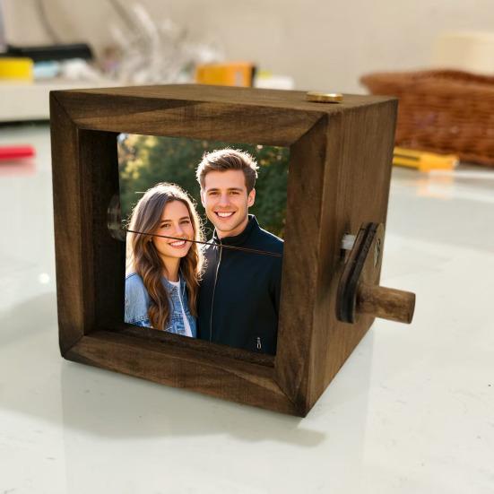 Personalizovaná animovaná krabička na flipbook s vestavěným osvětlením, ručně ovládané fotoalbum pro 8/16 fotografií, dřevěný rám, jedinečný dárek pro vzpomínky a domov