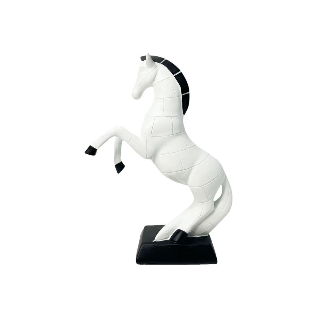 Modern Minimalist Color Block Geometric Horse Home Resin Ornament Living Fine Room Home Tabletop Minimalist Decorations