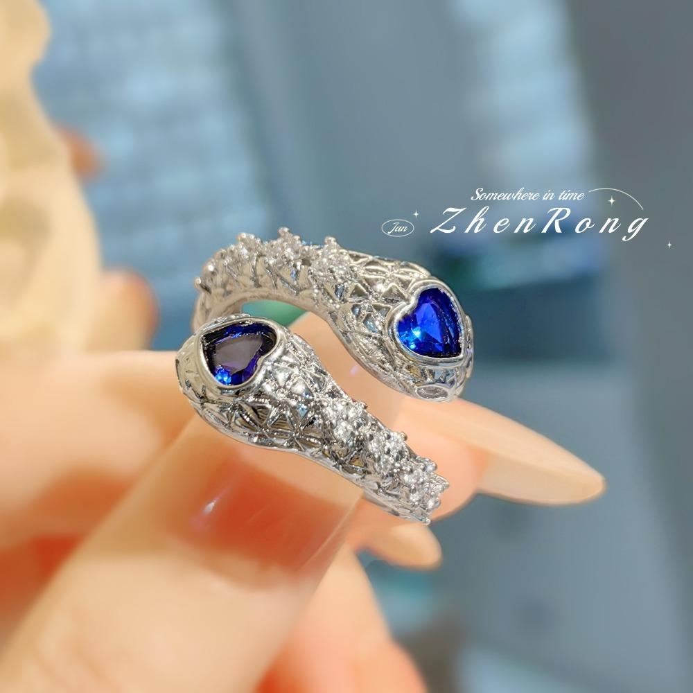 Elegant Blue Sapphire Snake Ring for Women Fashionable New Chinese Style Twin Snake Head Blue Spinel Jewelry