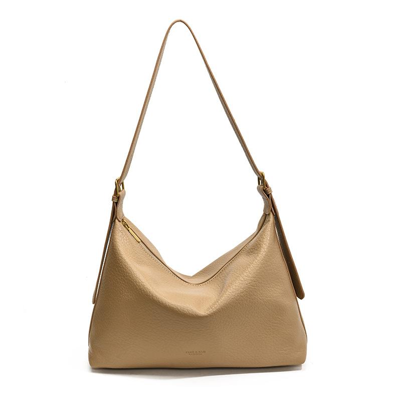 

New urban simple women s large-capacity retro fashion shoulder portable messenger bag large-capacity women s bag