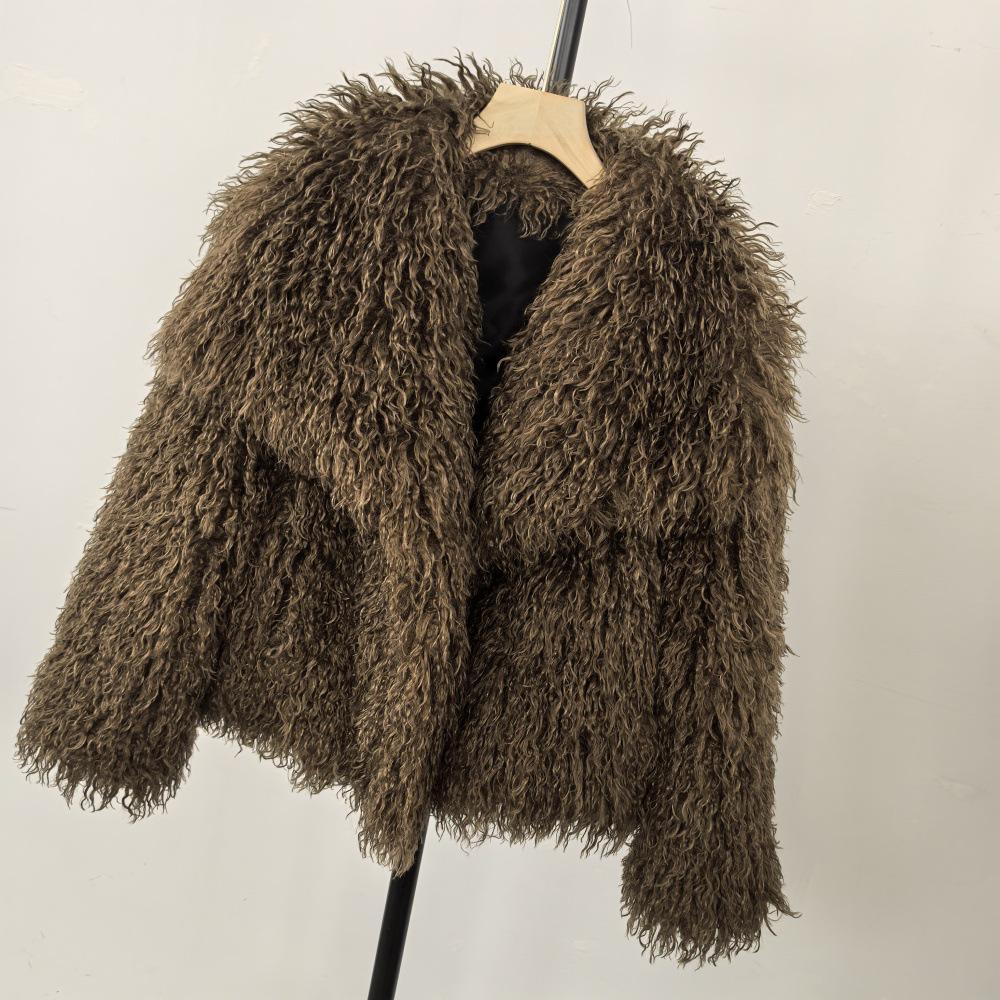 Damen Winter Kunstpelzmantel mit großem Revers - Imitation Waschbärfell