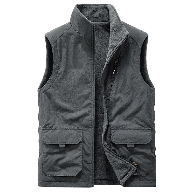 

2024 Чоловіча куртка-жилет для відпочинку Чоловіча осіння однотонна жилетка в стилі інструментів Чоловічий флісовий повсякденний жилет із кількома кишенями Чоловічий 4XL темно-сірий колір