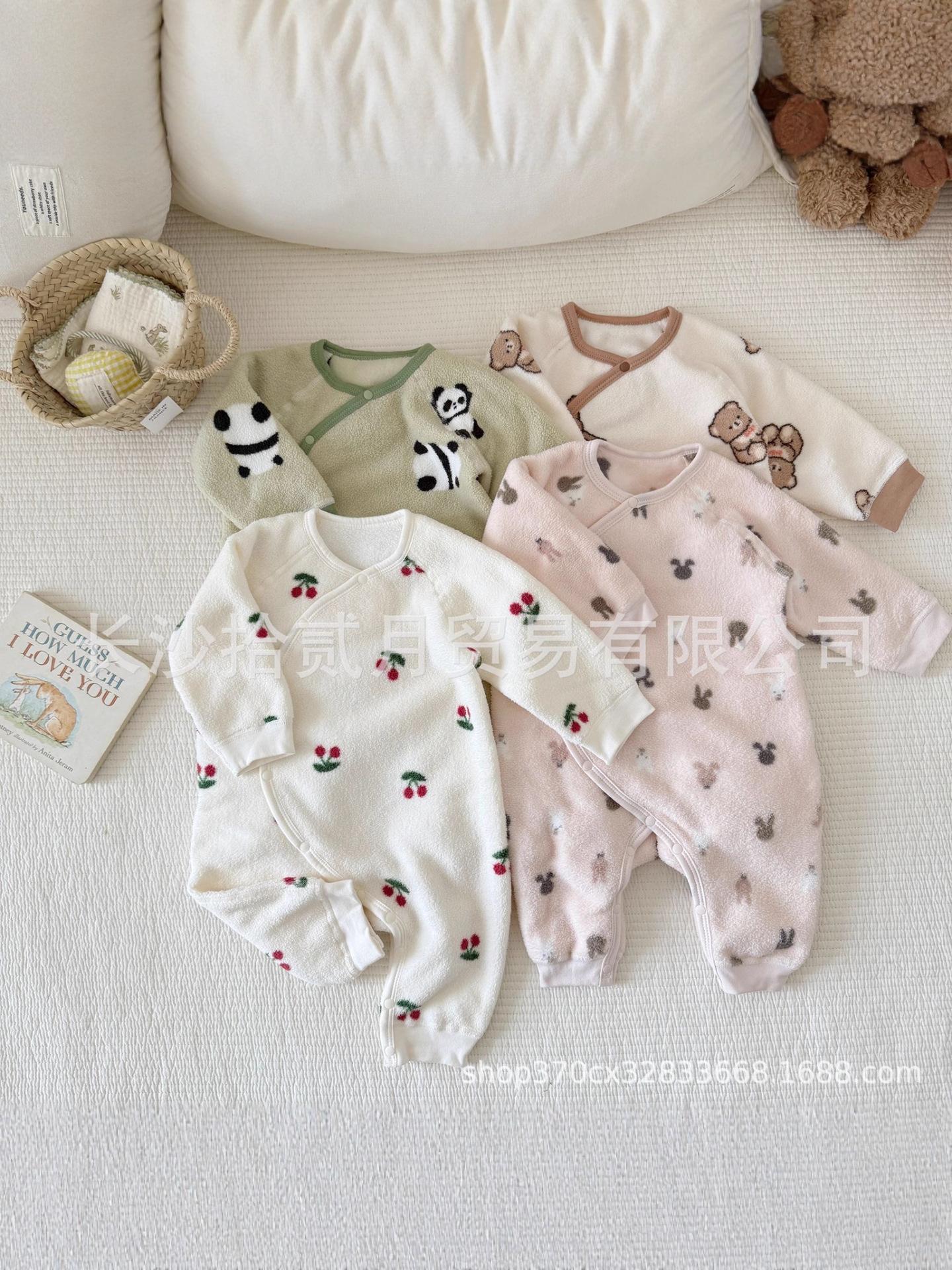 

Super Cute Cherry Fleece Hoodie Romper for Baby Boys & Girls - Autumn Crawling Suit 80cm
