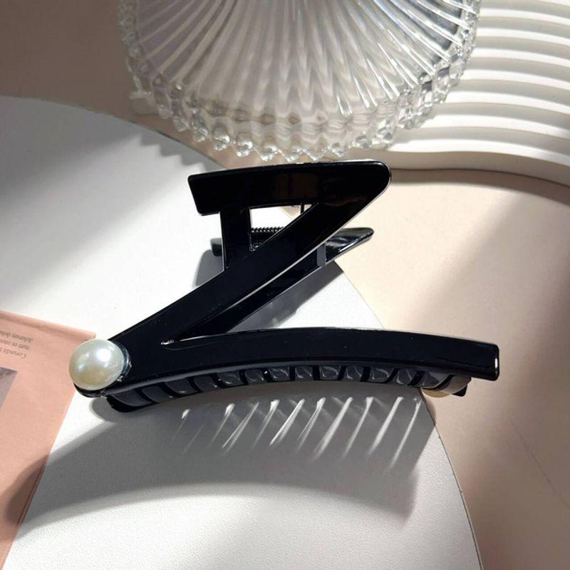 1pc Minimally designed grab clip, new high-end plastic women's hair clip, shark clip hair accessory at the back of the head