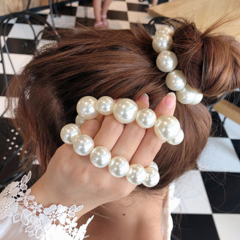 

Элегантная резинка для волос Chipin с жемчужной бусиной Option 1