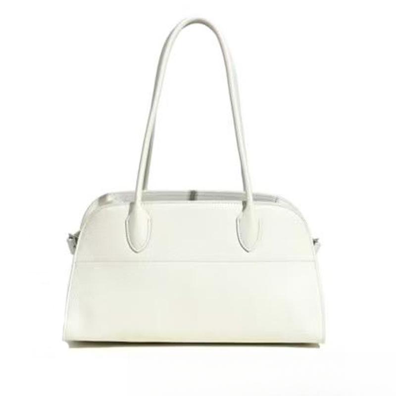 A Large-capacity Horizontal Leather Handbag for Women and A Single-shoulder Commuter Bag