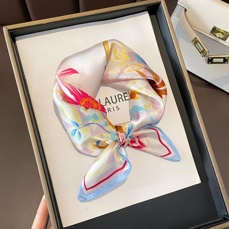 2025 Fashion 100% Nature Silk Square Scarf Women Female Foualrd Neckerchief Neck Ties Small Scarves Shawl Bandana Hijab Pashmina