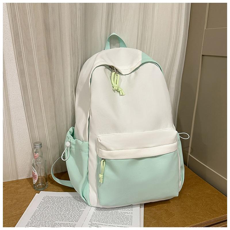 The New Schoolbag Is High-value, Fresh and Sweet Backpack, Female Contrasting Color Splicing, Light Spring Outing, and Large-capacity Backpack.