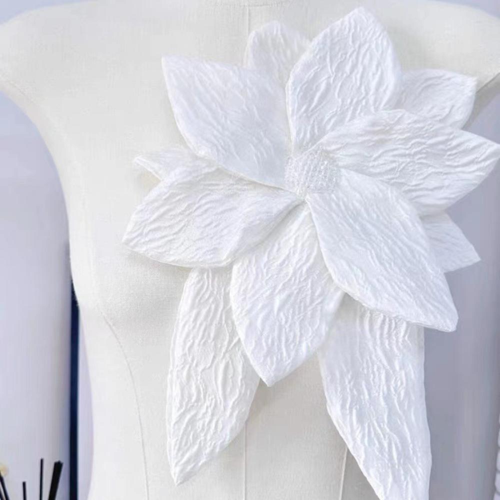 DIY Sew Brooch Applique White Nail Beaded Fashion Dress Clothing Accessories Patch Women