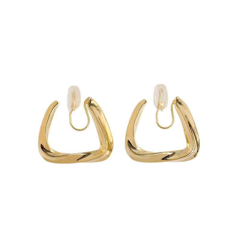 Korean Style Retro Pearl Ear Clip for Women - Mosquito Coil Holder, No Piercing, High-End, Fashionable and Versatile Luxury Earrings