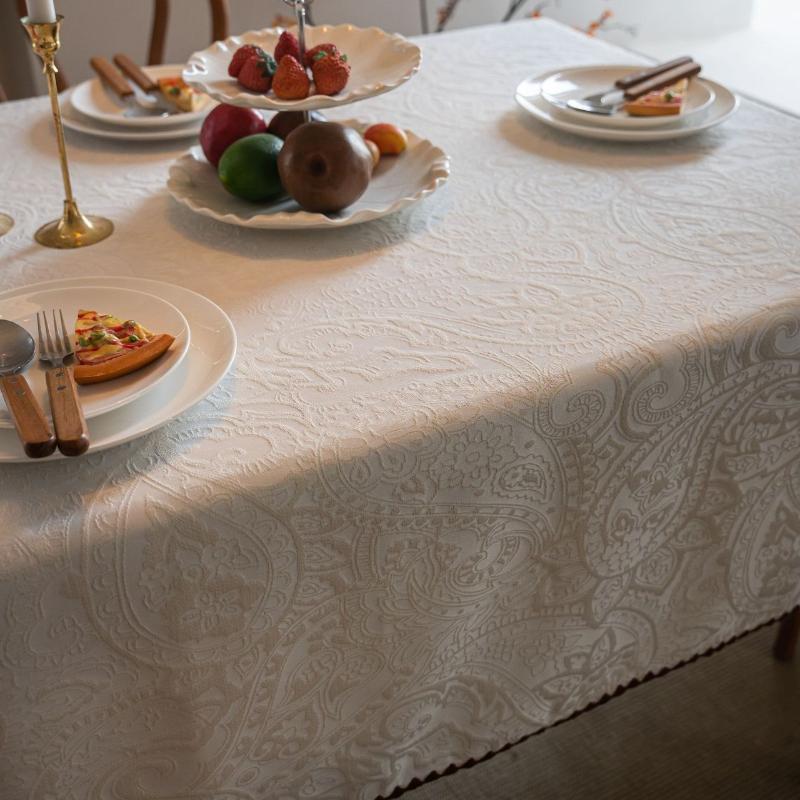 French Jacquard Table Cloth Embroidered Lace Solid Color Dustproof and Thermal Insulation Rectangular Table Cloth for Restaurant 70x70cm белый