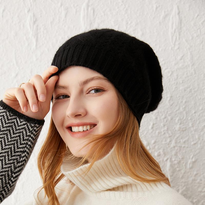 

Autumn/Winter 2023 Cashmere Knit Beanie - Pure Jacquard Design Depth 50CM - Width 25CM
